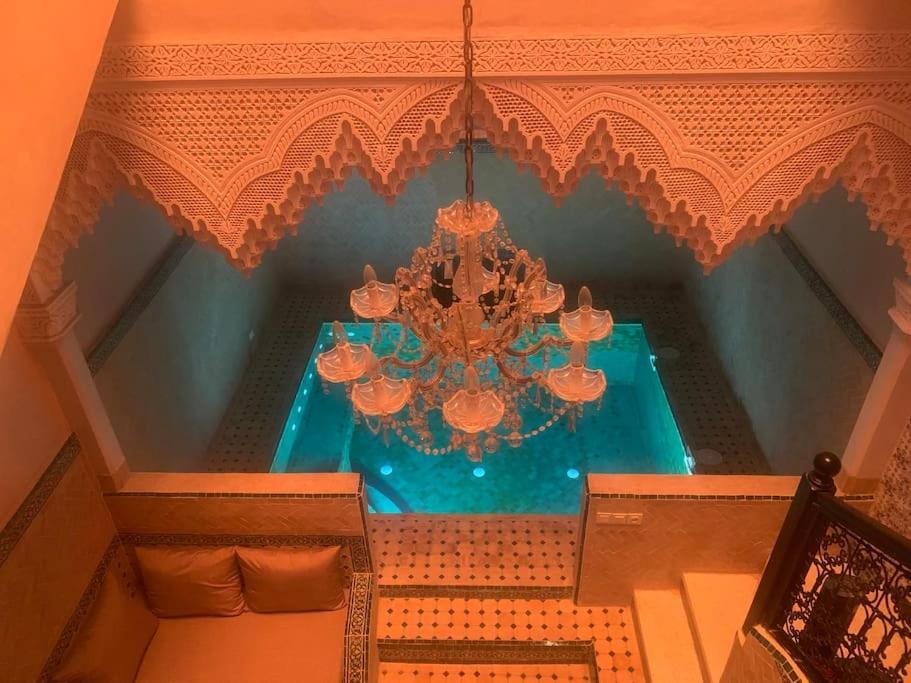 Super Riad Avec Piscine Interieure Маракеш Екстериор снимка